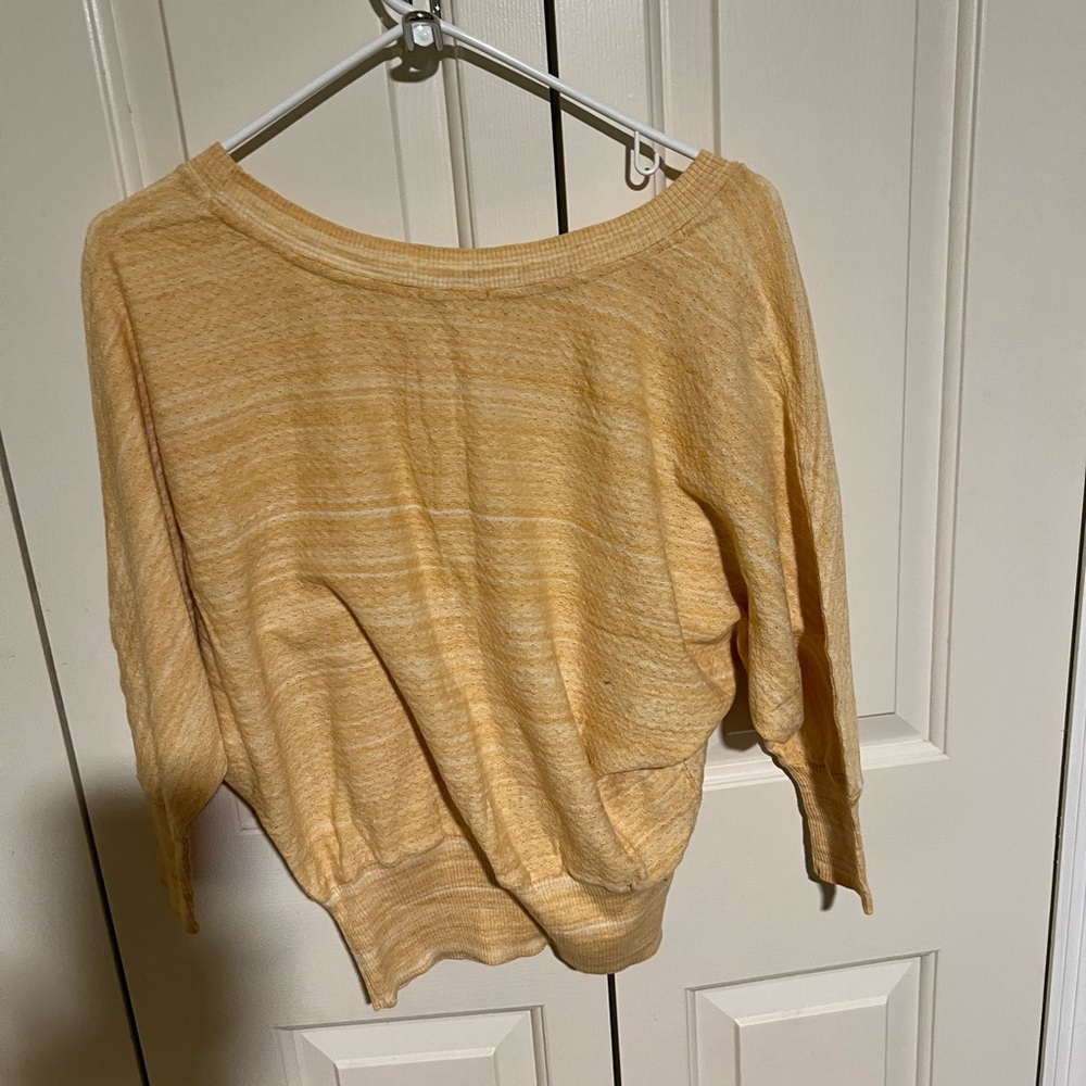 Mudd Mustard Knit Top